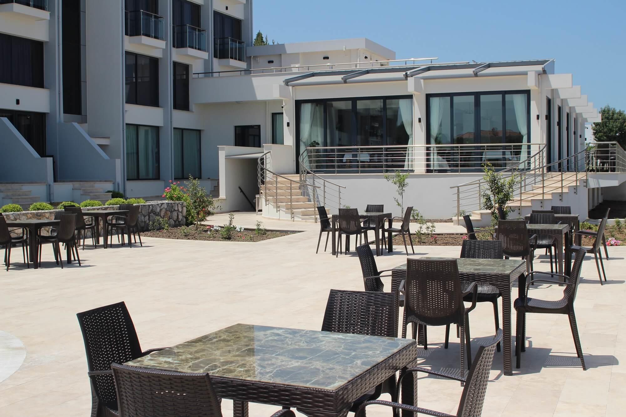 Bellapais Oasis Hotel