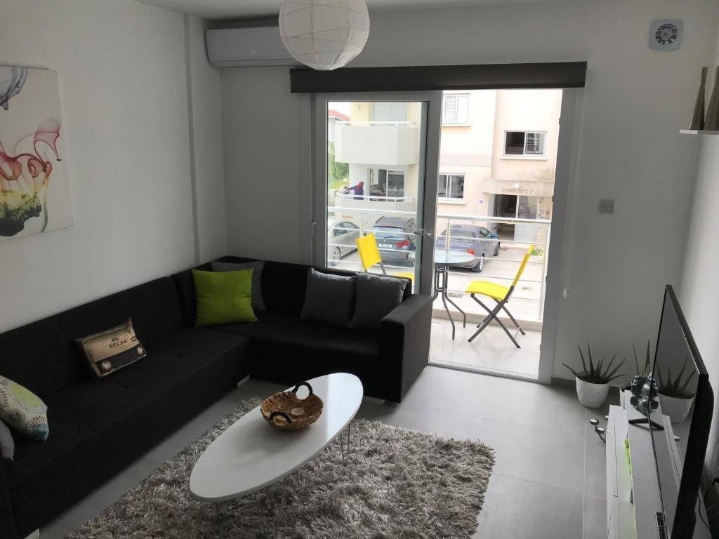 Cozy Flat In The Heart Of North Nicosia --- 55-1