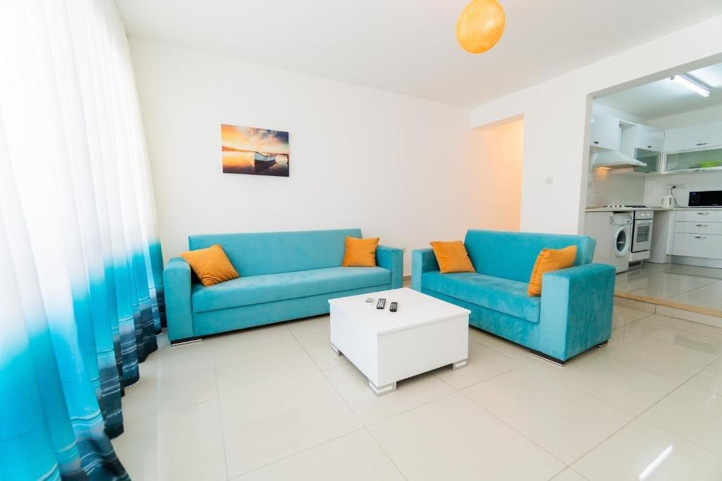 Spacious Three-Bedroom Apartment With Sea View A4