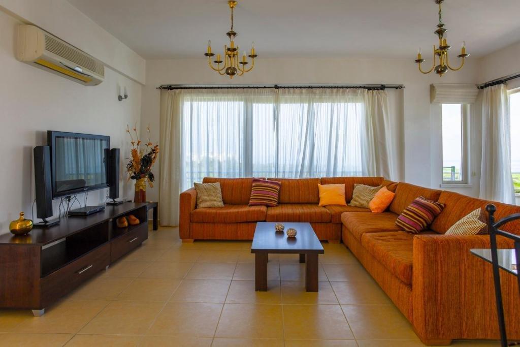 Apartment - Penthouse 200 Meters From The Beach