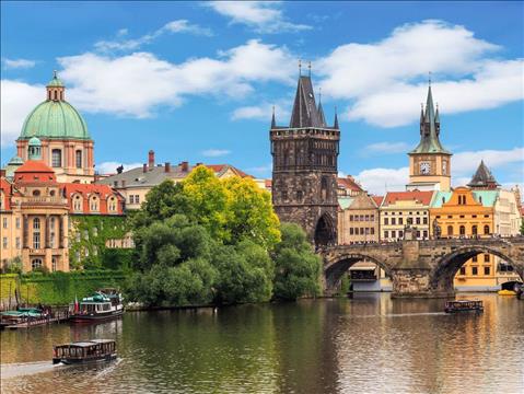Orta Avrupa Prag Viyana Turu