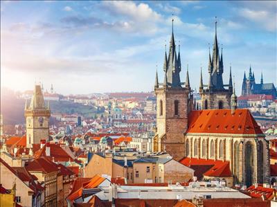 Yüz Kuleli Şehir: Prag Turu  - Thy Ile