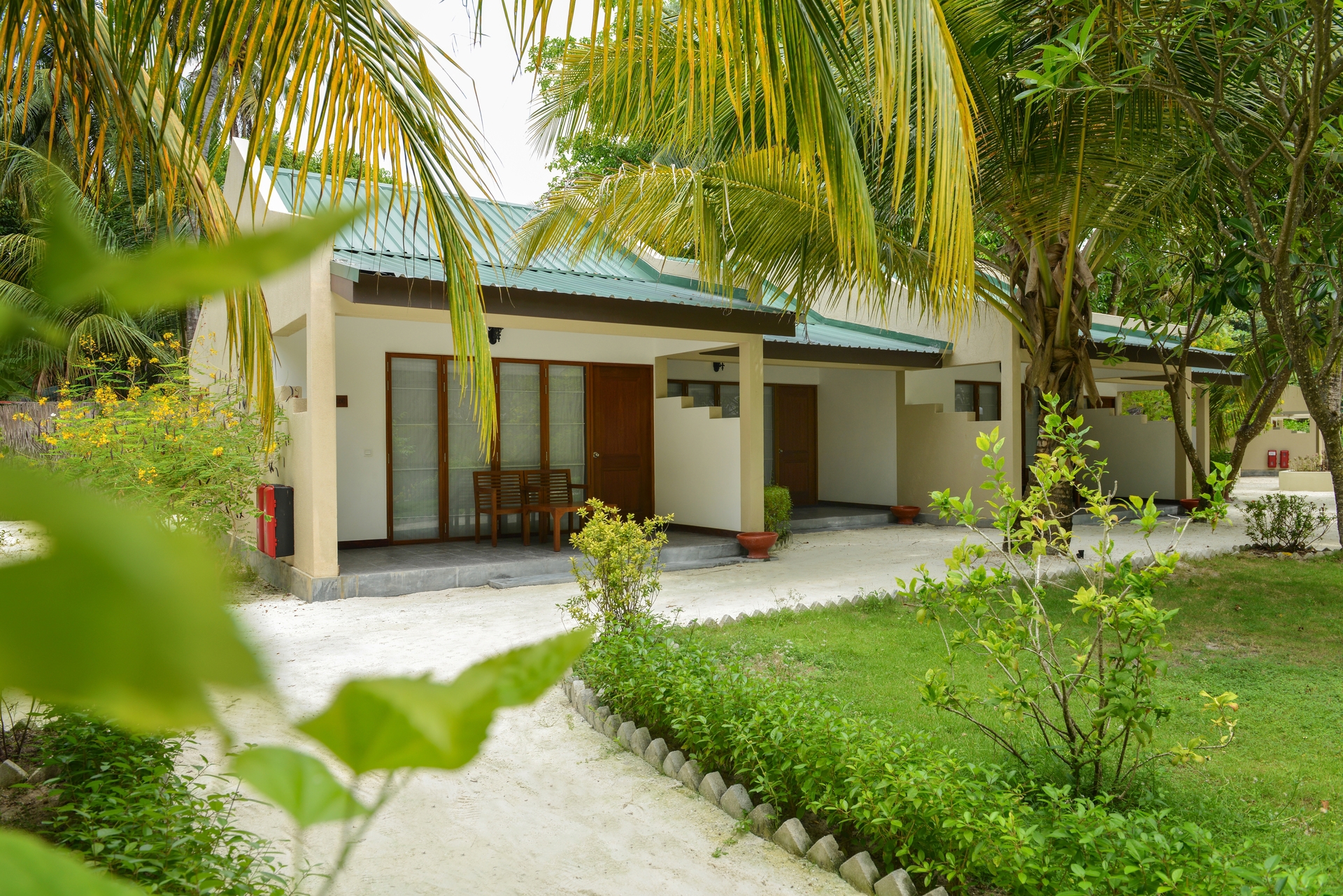 Adaaran Select Hudhuranfushi Resort