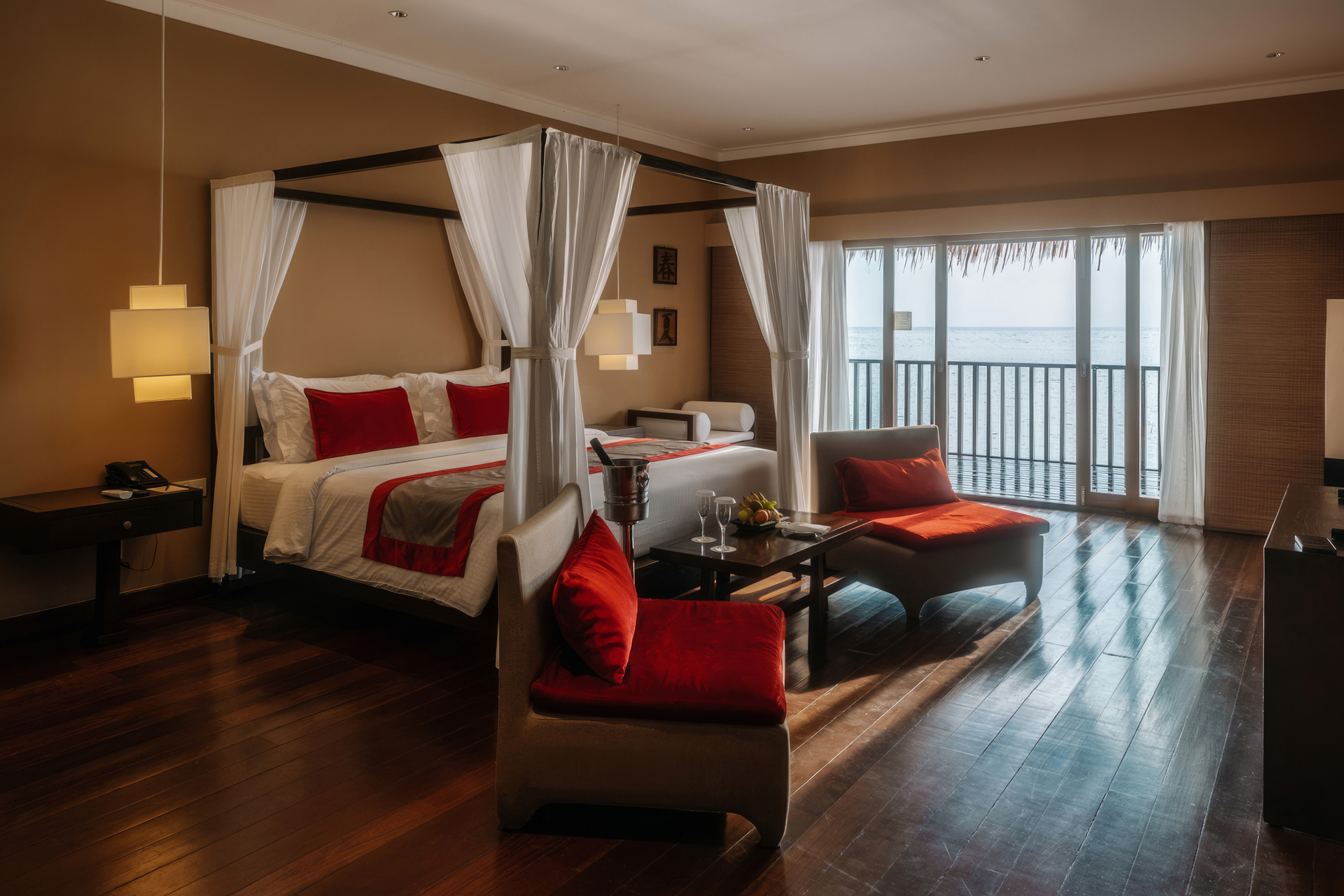 Adaaran Select Hudhuranfushi Resort