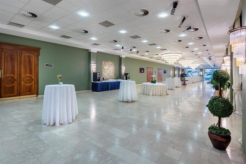 Acapulco Beach Club And Resort