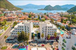 Da Club Hotel