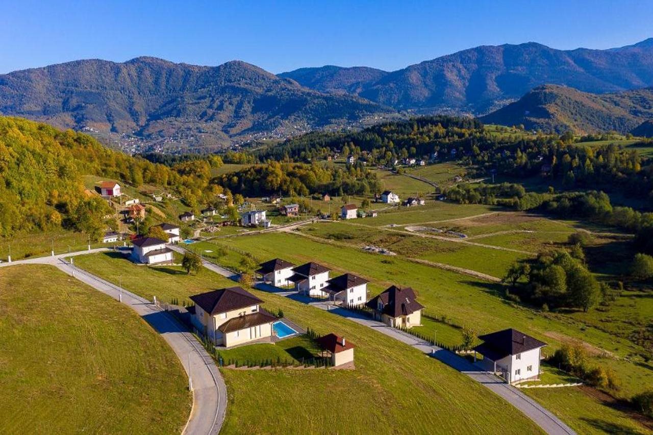 Green Hills Resort