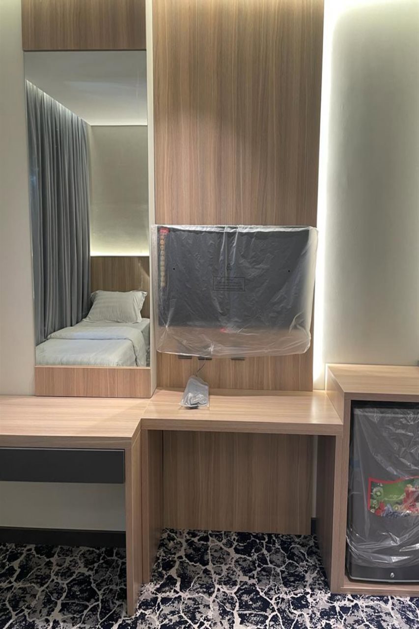 Evaros Hotel