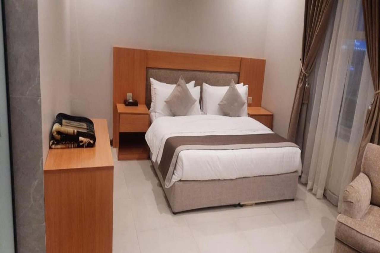 Al Muteb Suites Granada