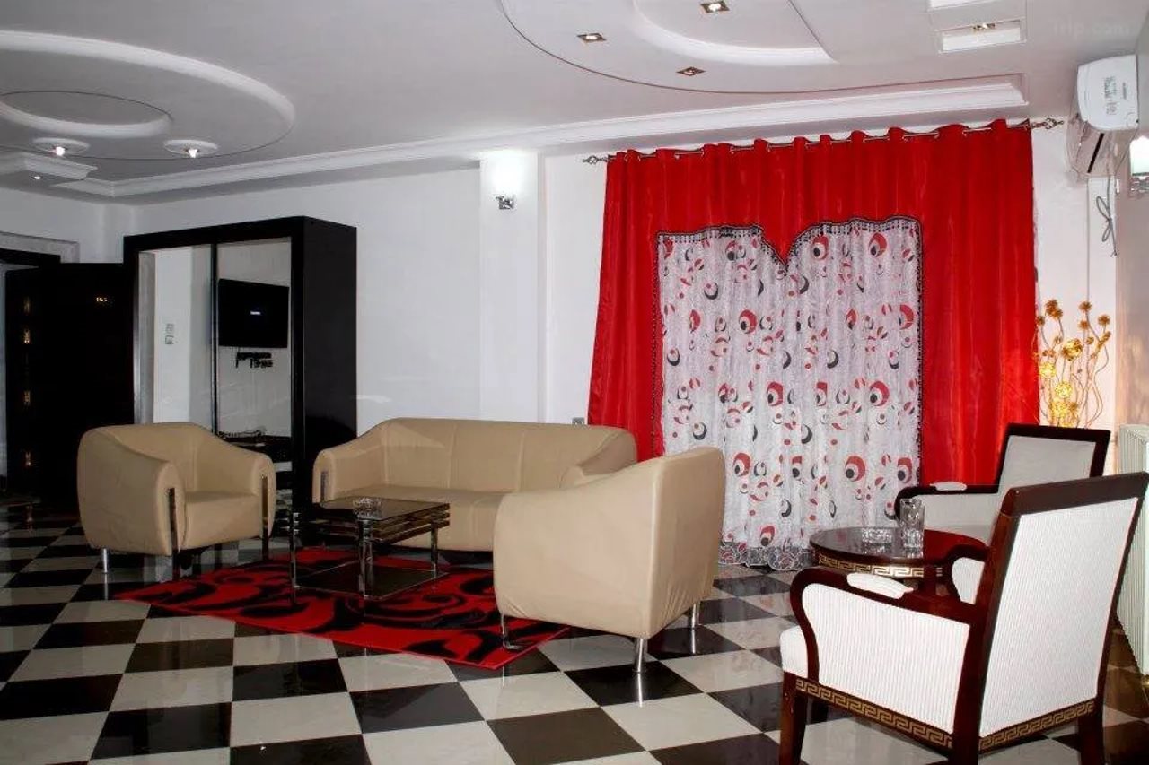 Ferdi Hotel