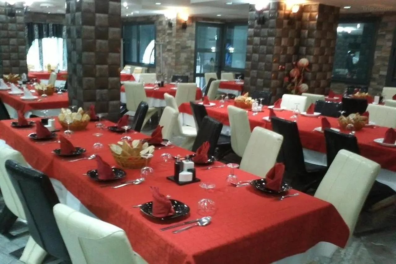 Ferdi Hotel