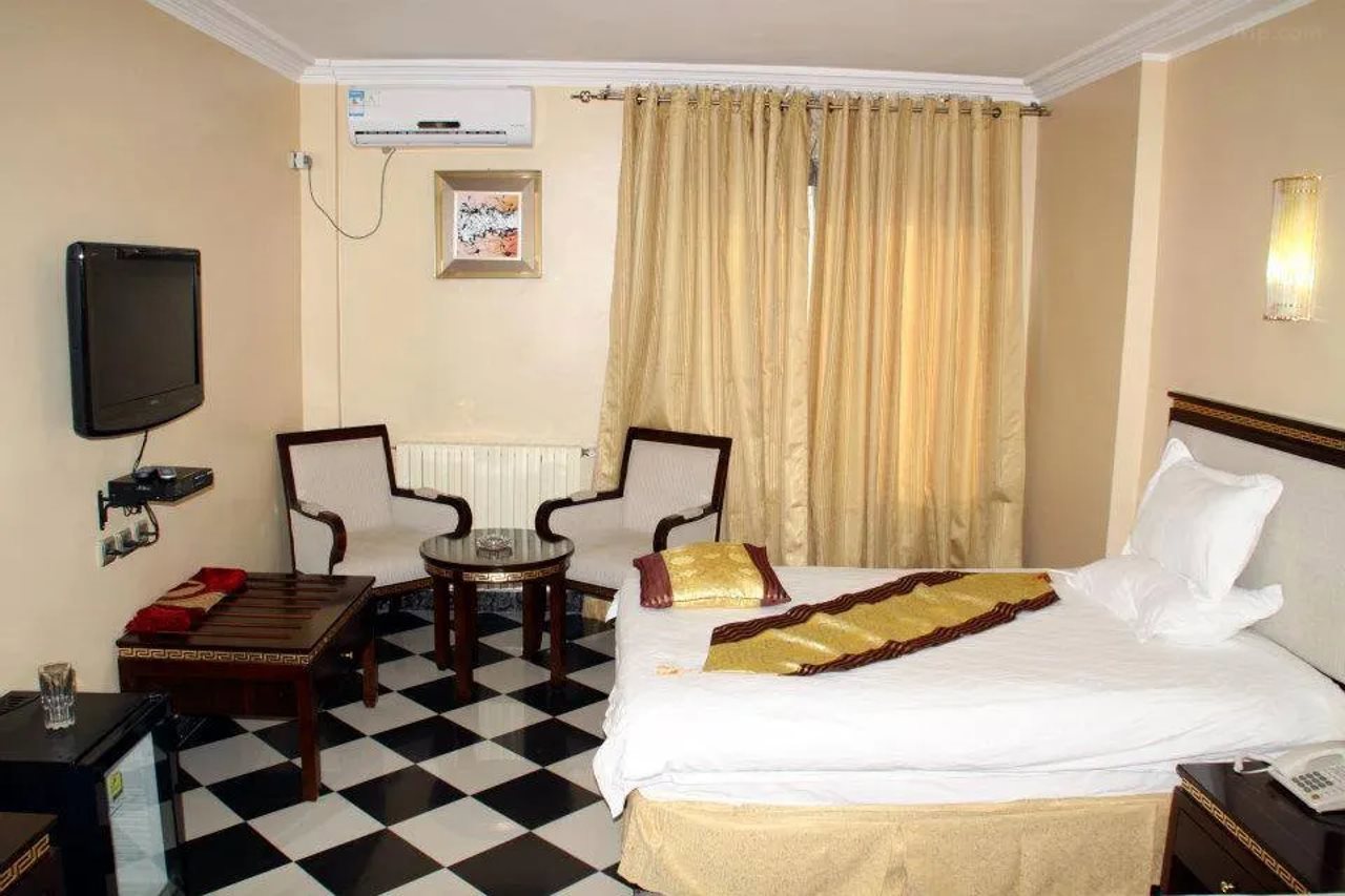 Ferdi Hotel