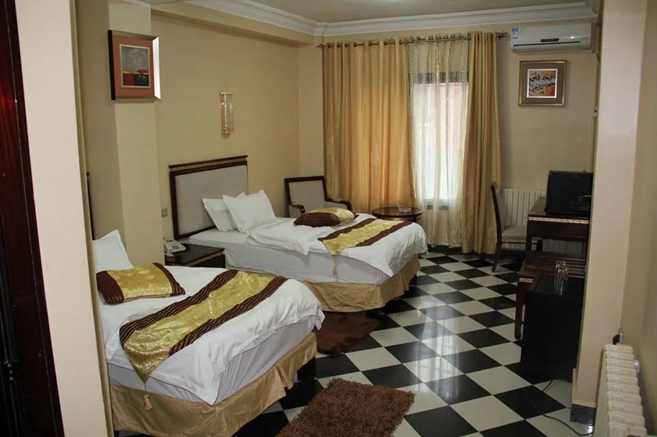 Ferdi Hotel