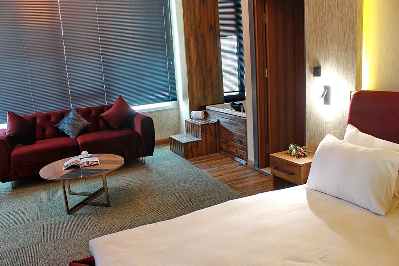 Mardiva Resort Hotel