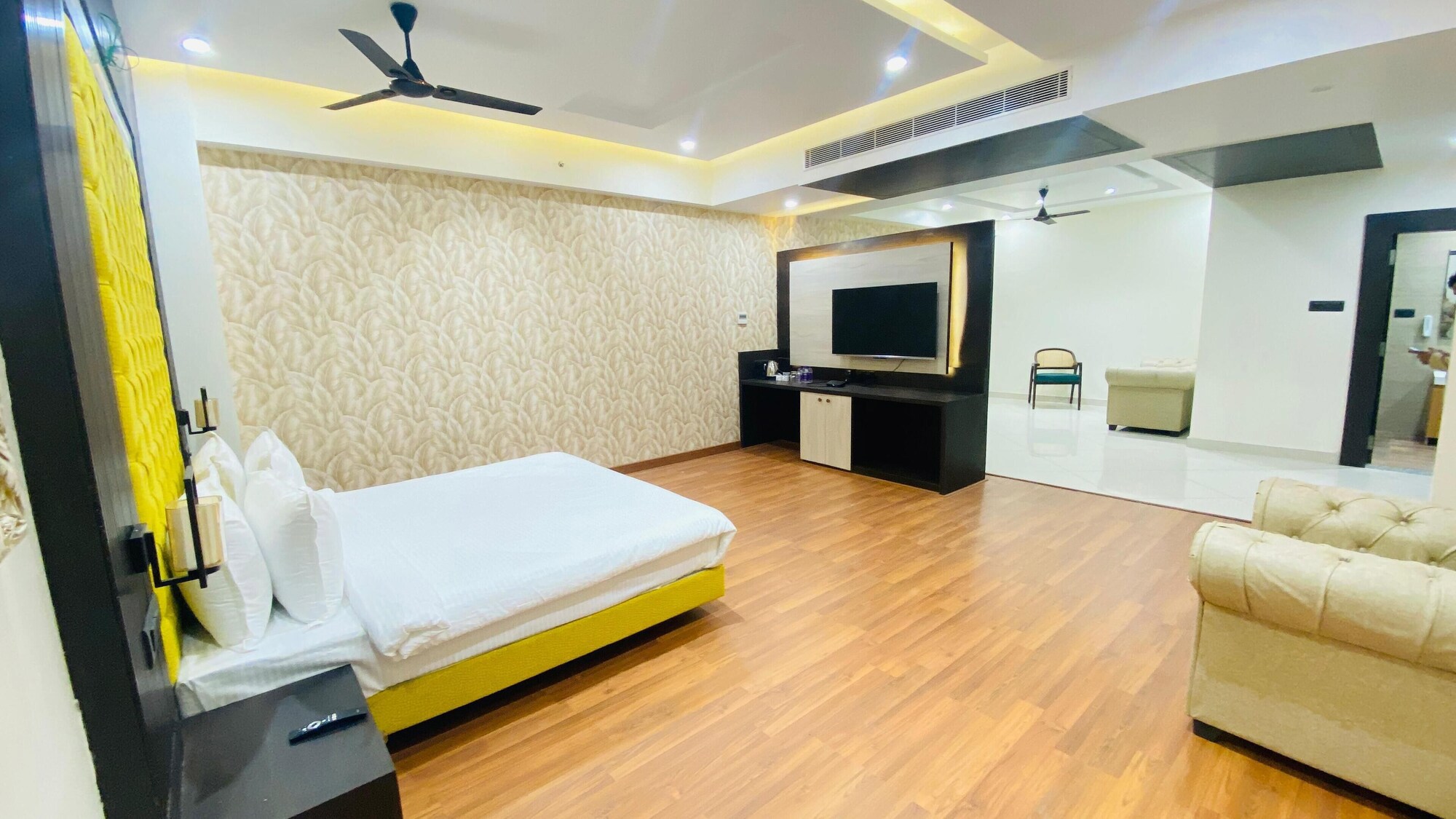7 Hills Hotel & Resort