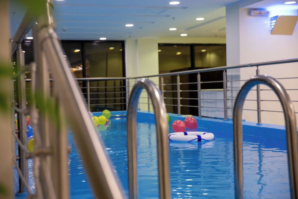 Diamond First Operation and Management Guest House Hotel