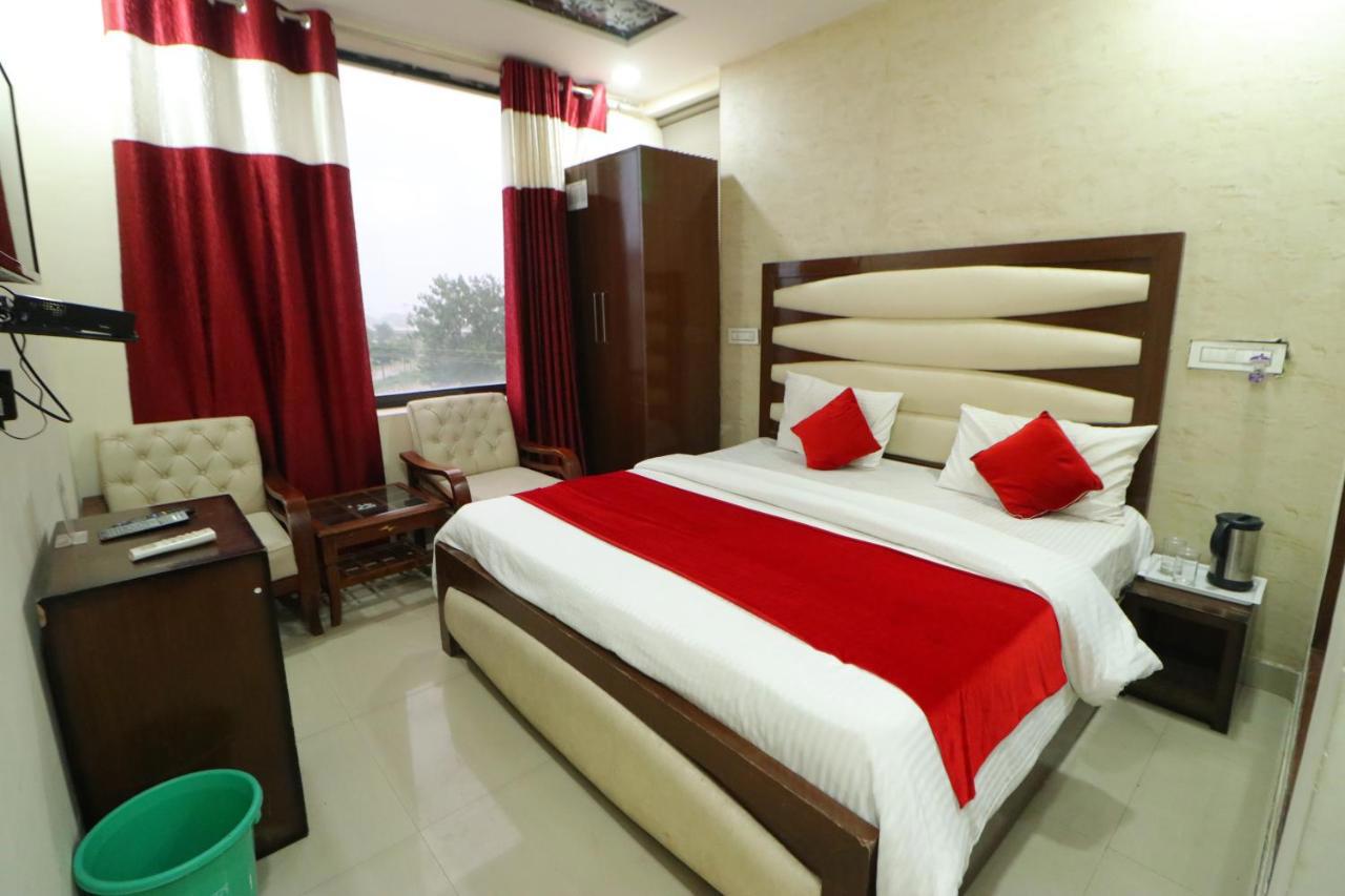 Hotel Eurasia Mohali Airport