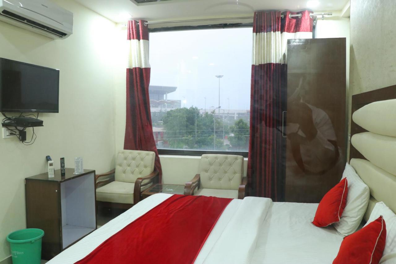 Hotel Eurasia Mohali Airport