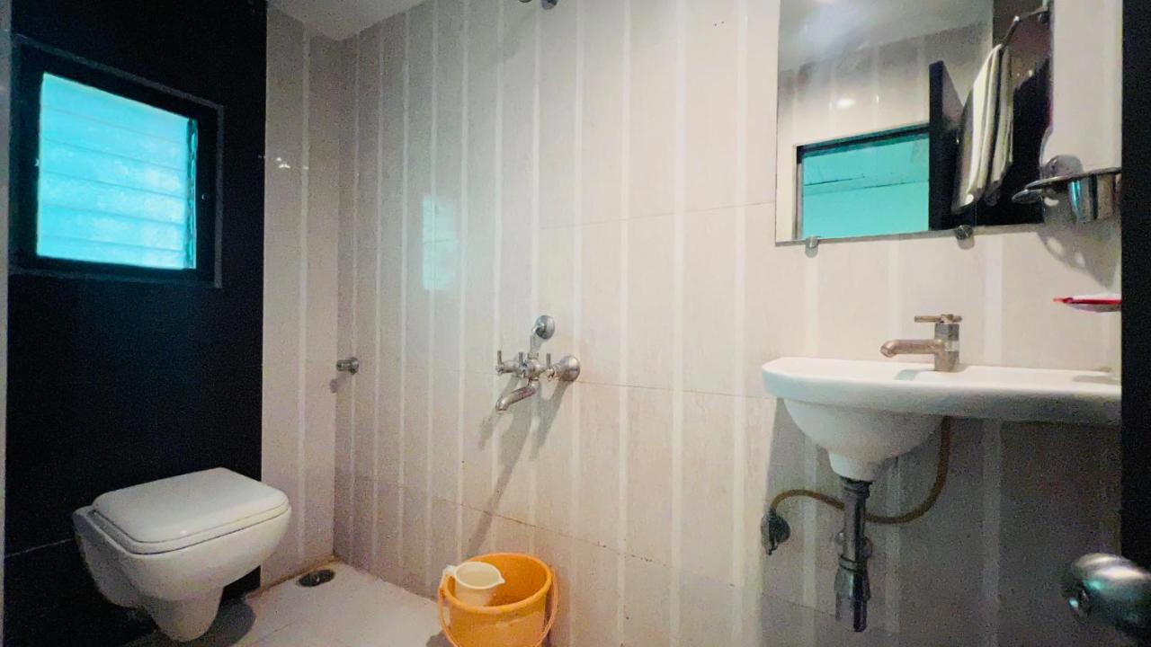 Farmhouse Residency