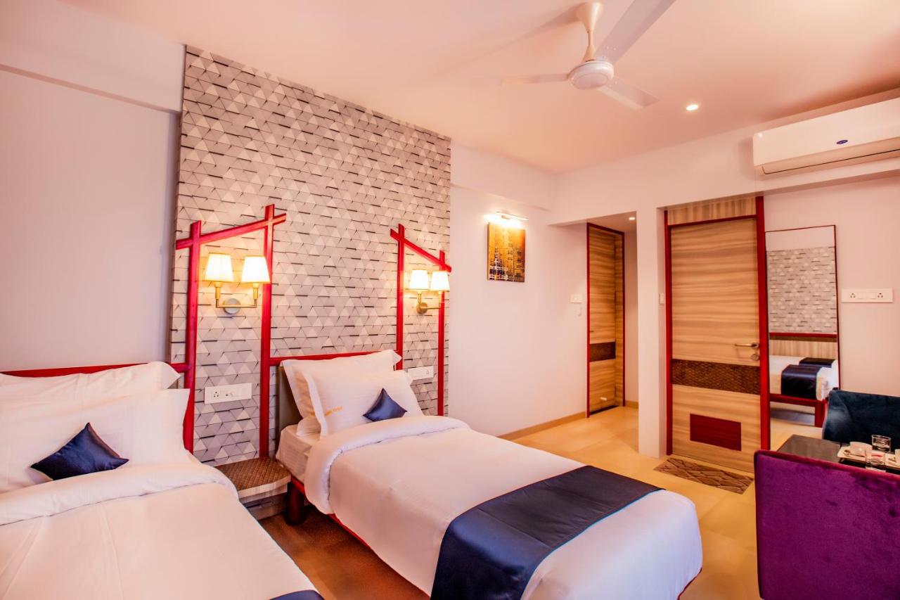 Hotel Prabha Palace