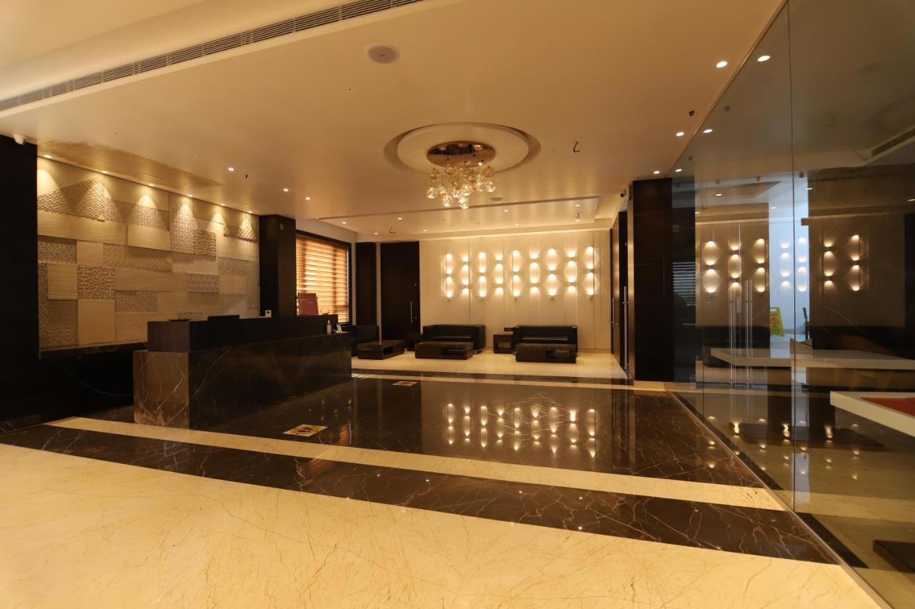 Econest Hotel