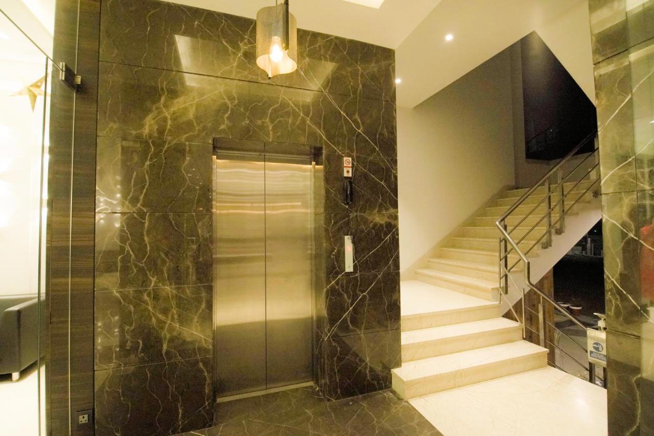 Econest Hotel