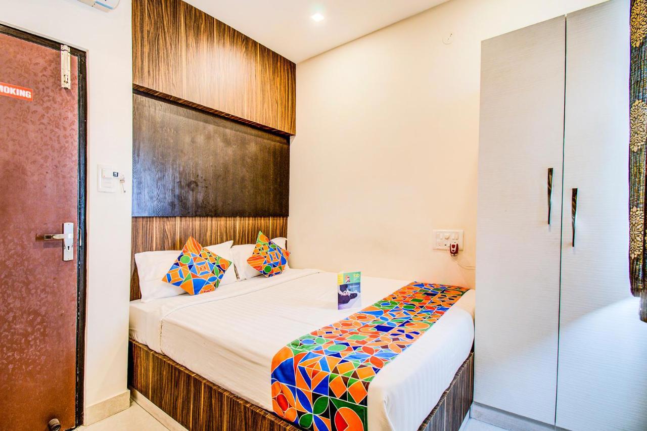 Fabhotel Corporate Crown