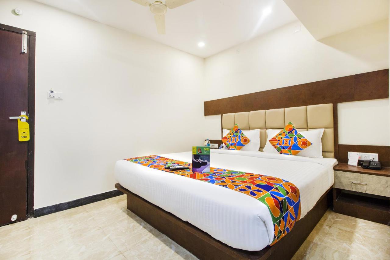 Fabhotel Crown Suites