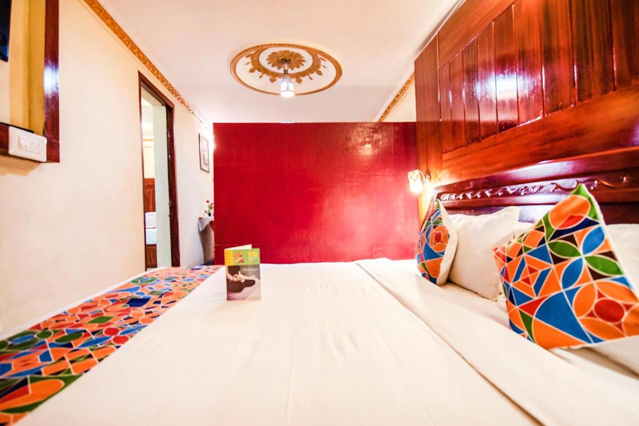 Fabhotel Roshan Residency