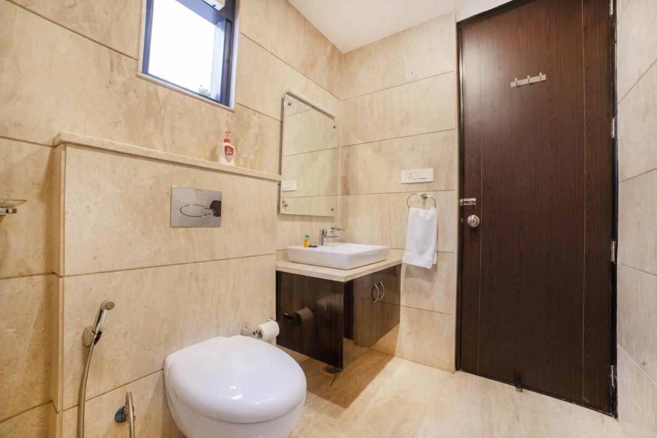 Fabhotel Galaxy