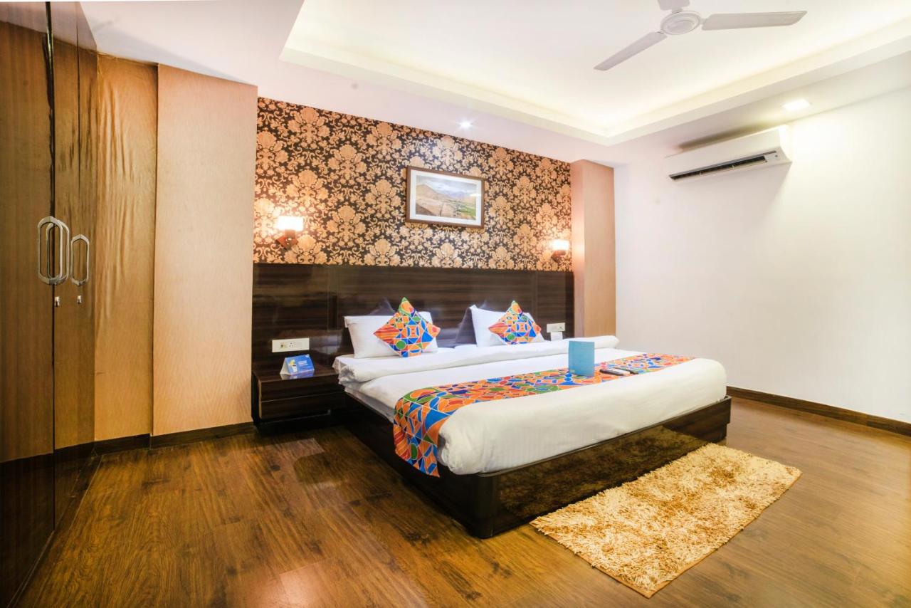 Fabhotel Galaxy