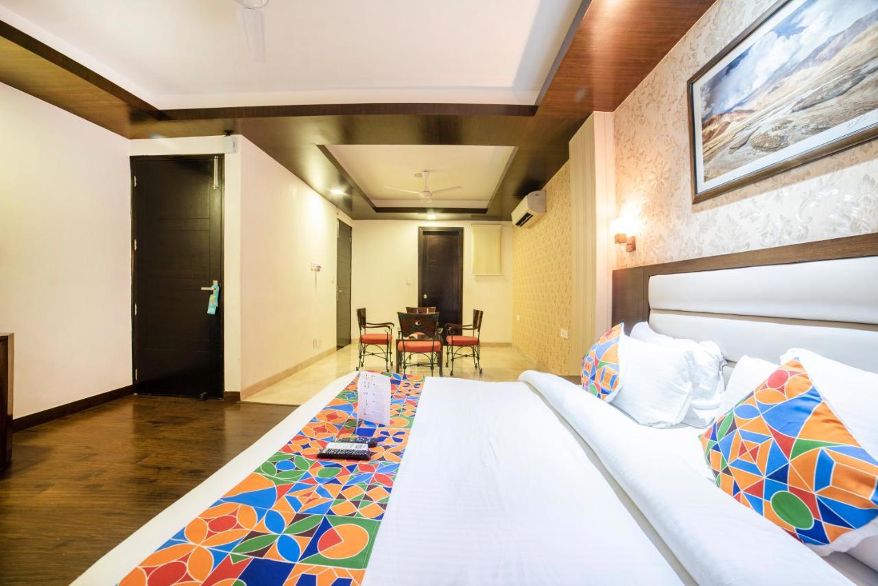 Fabhotel Galaxy