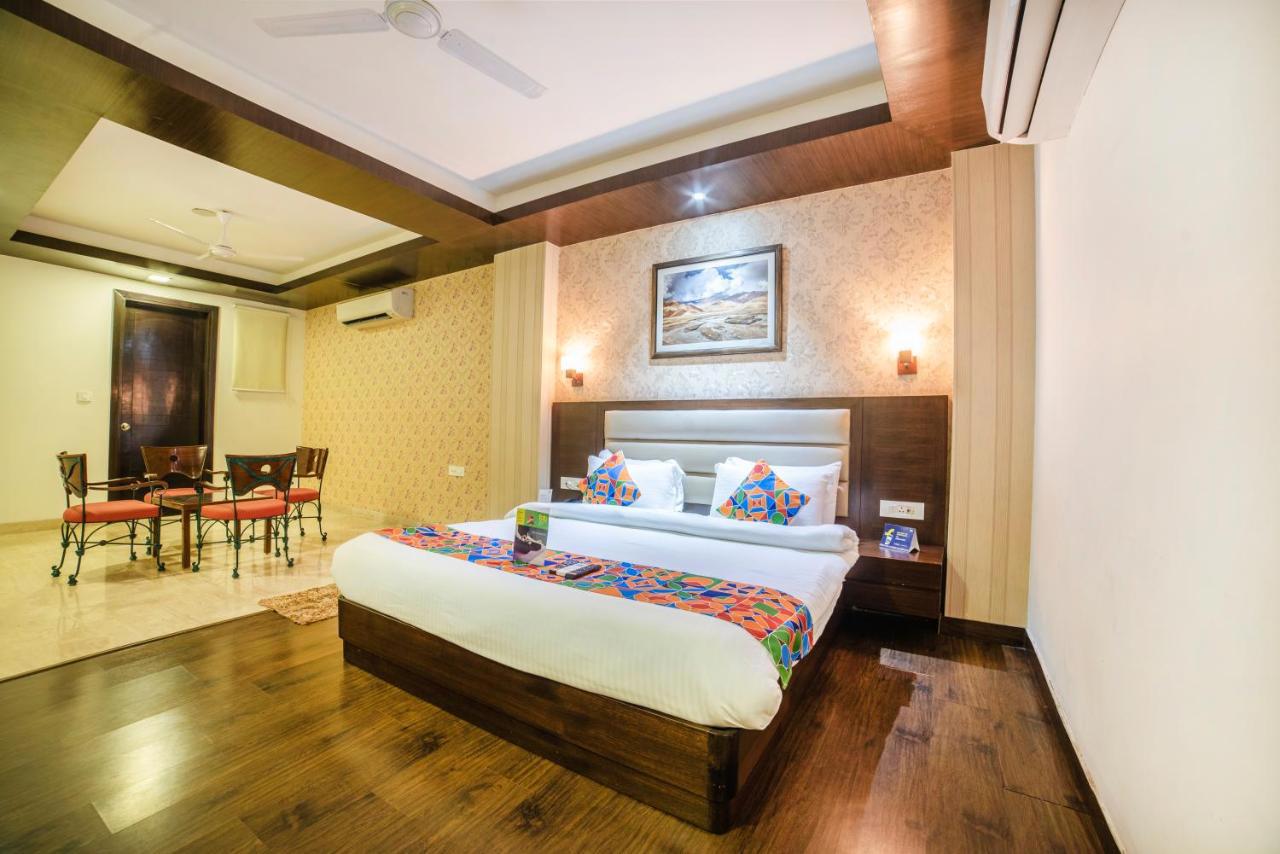 Fabhotel Galaxy
