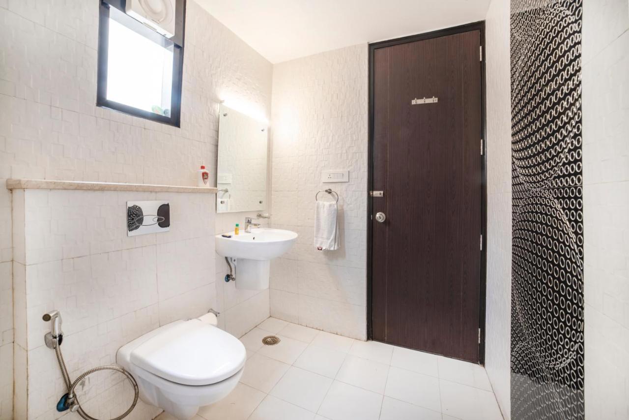 Fabhotel Galaxy