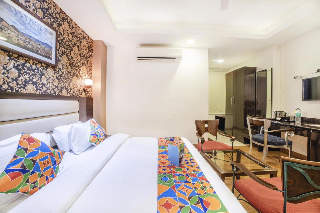 Fabhotel Galaxy