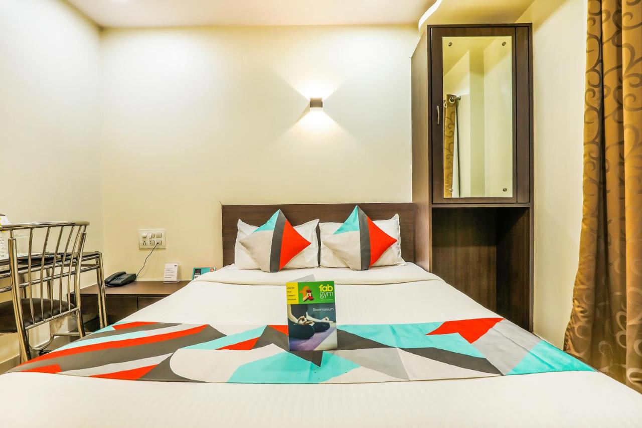 Fabexpress Adore Inn