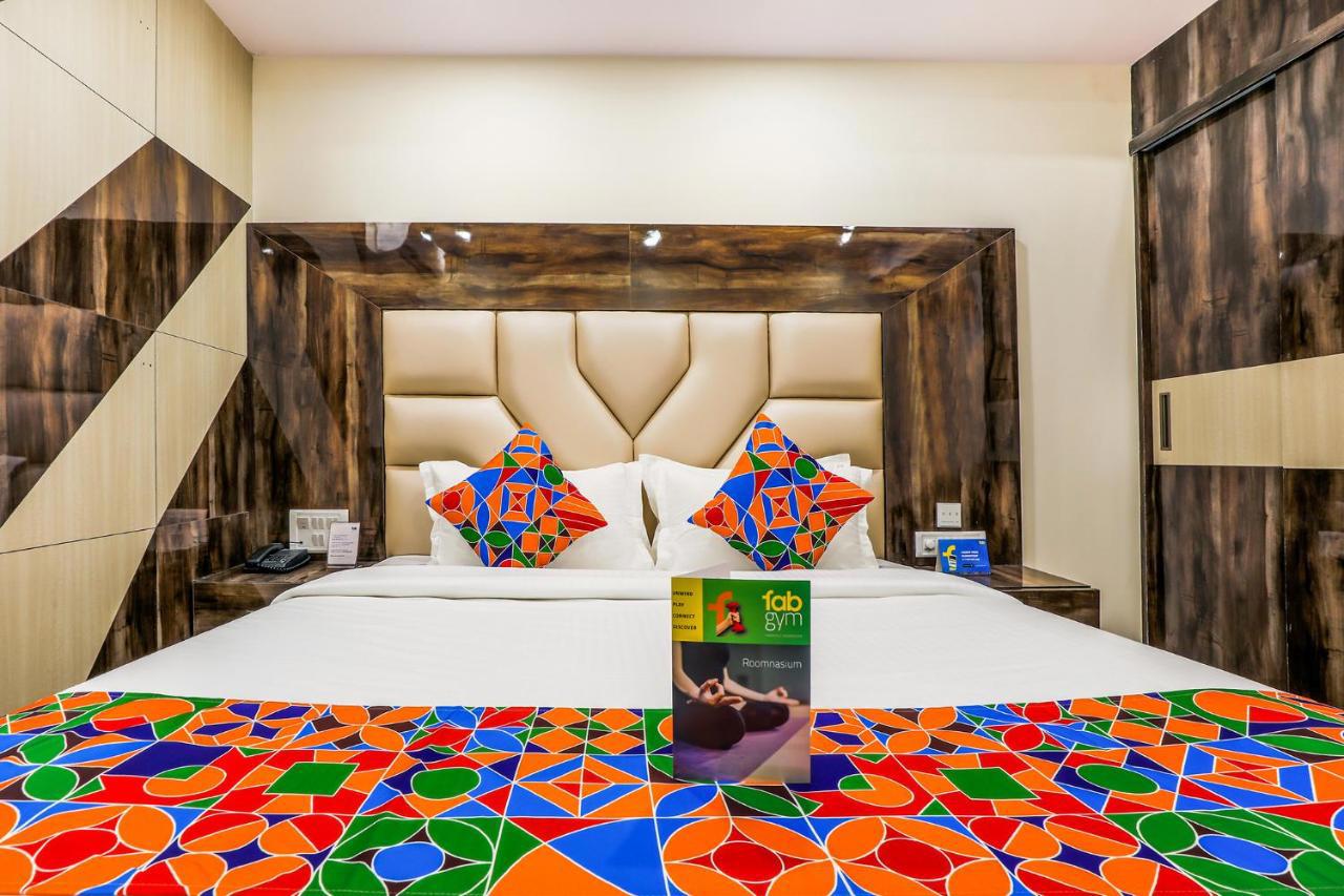 Fabhotel Crown Heights