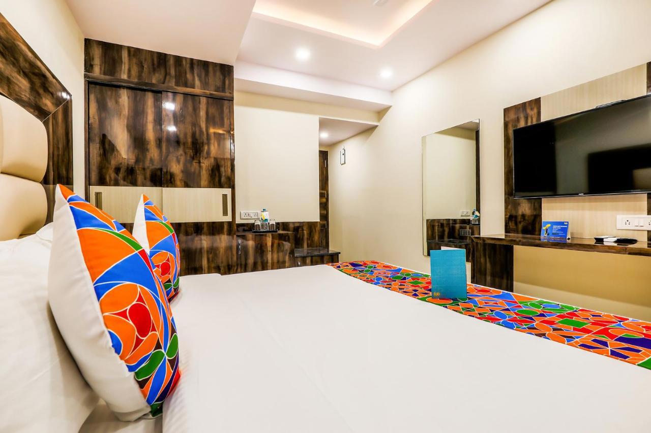 Fabhotel Crown Heights