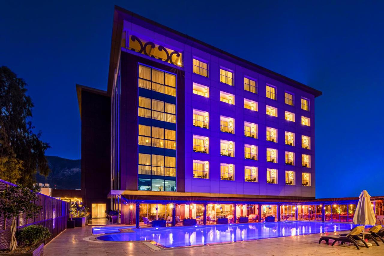 Grand Pasha Kyrenia Hotel