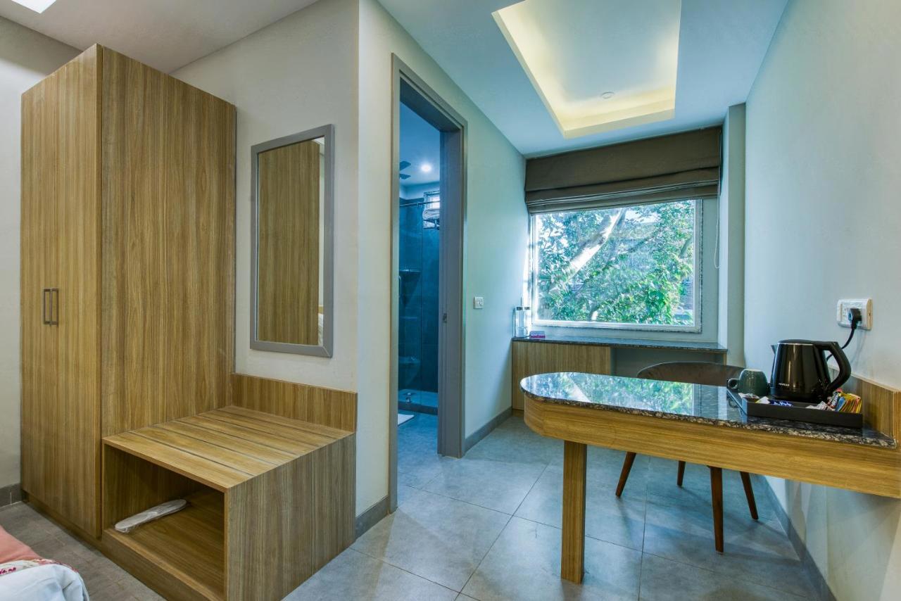 Rosastays Gurugram Sec 31