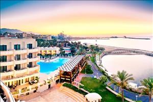 VUNI PALACE LUXURY RESORT & Beach Club & Casino
