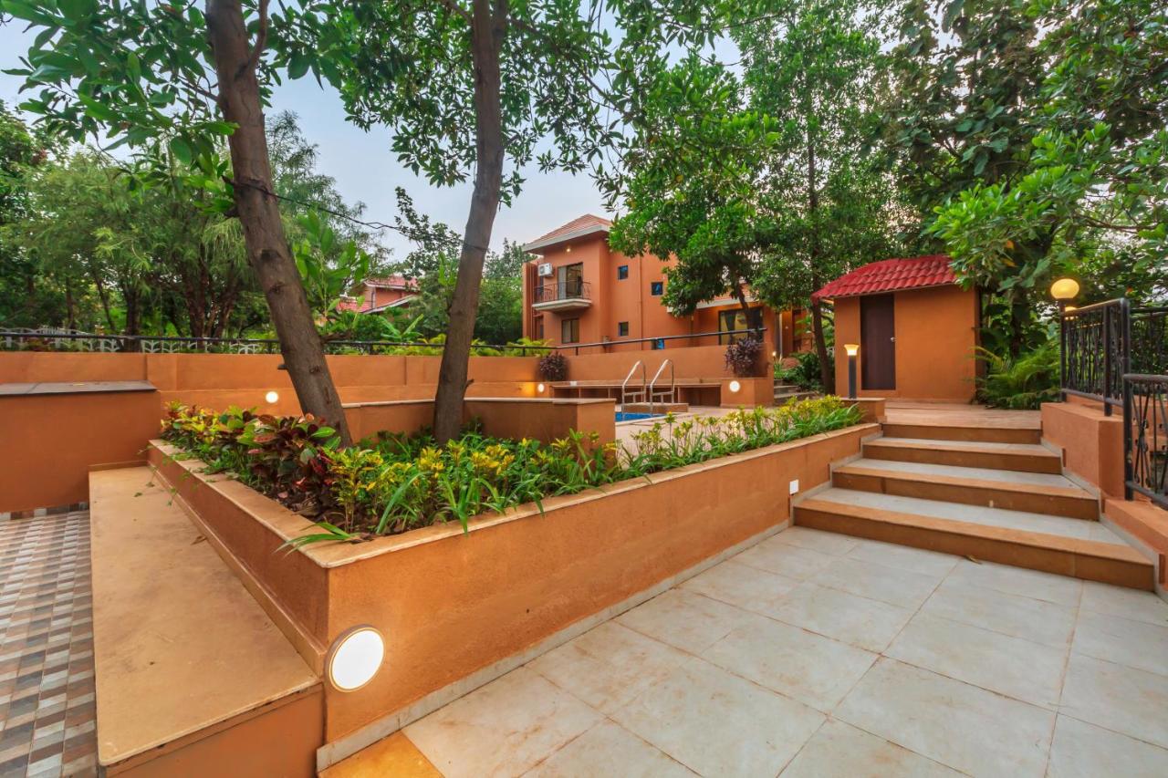 Saffronstays Ekaant, Vikramgad - Party-Perfect Pool Villa With Spacious Lawn