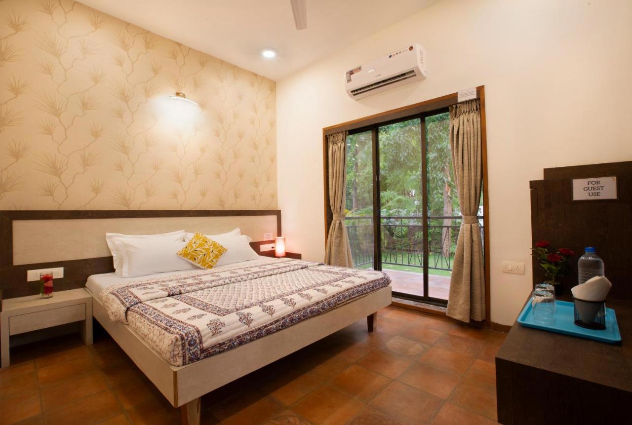 Saffronstays Dhyana, Vikramgad