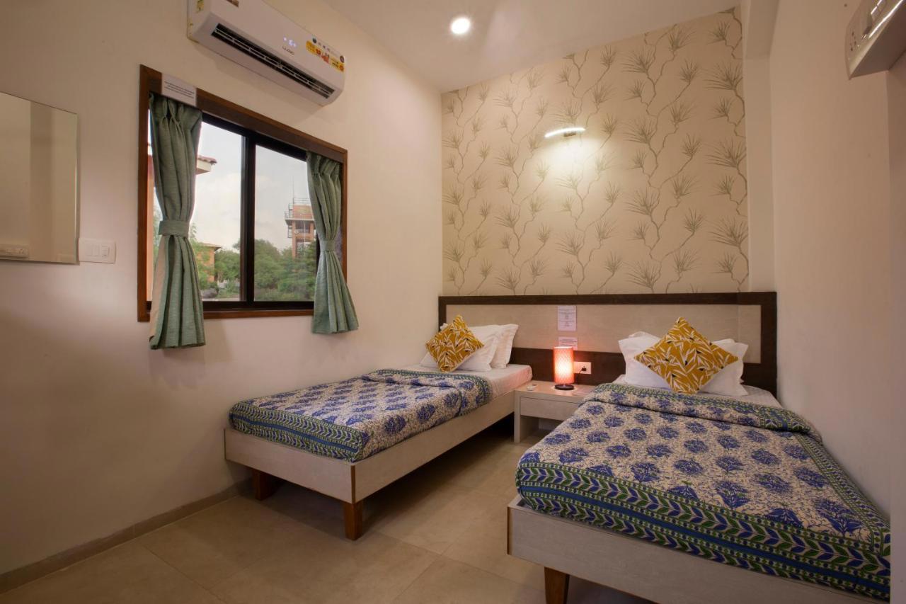 Saffronstays Dhyana, Vikramgad