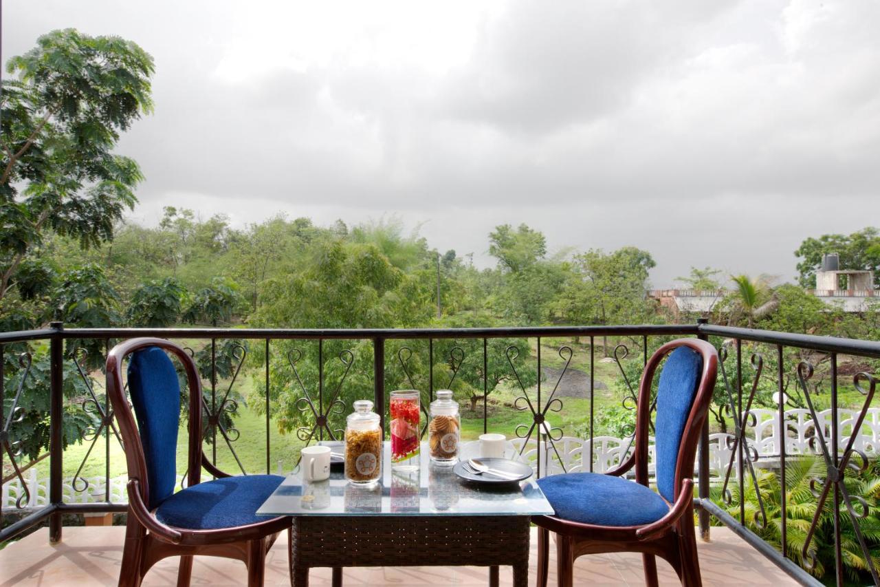Saffronstays Nithyam, Vikramgad