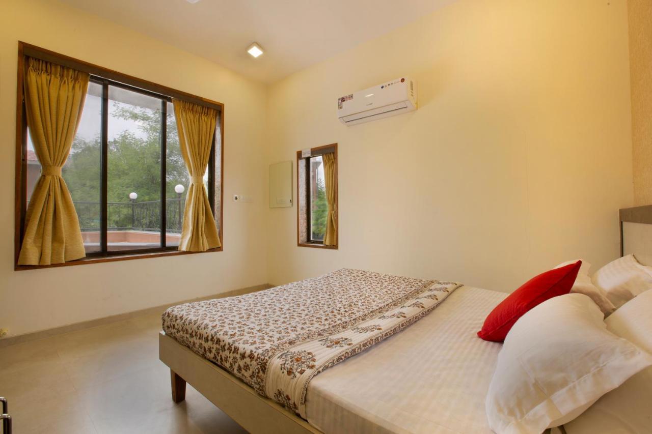 Saffronstays Nithyam, Vikramgad