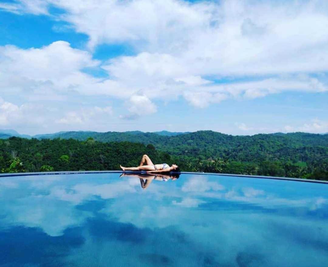 Jungle Edge Resort