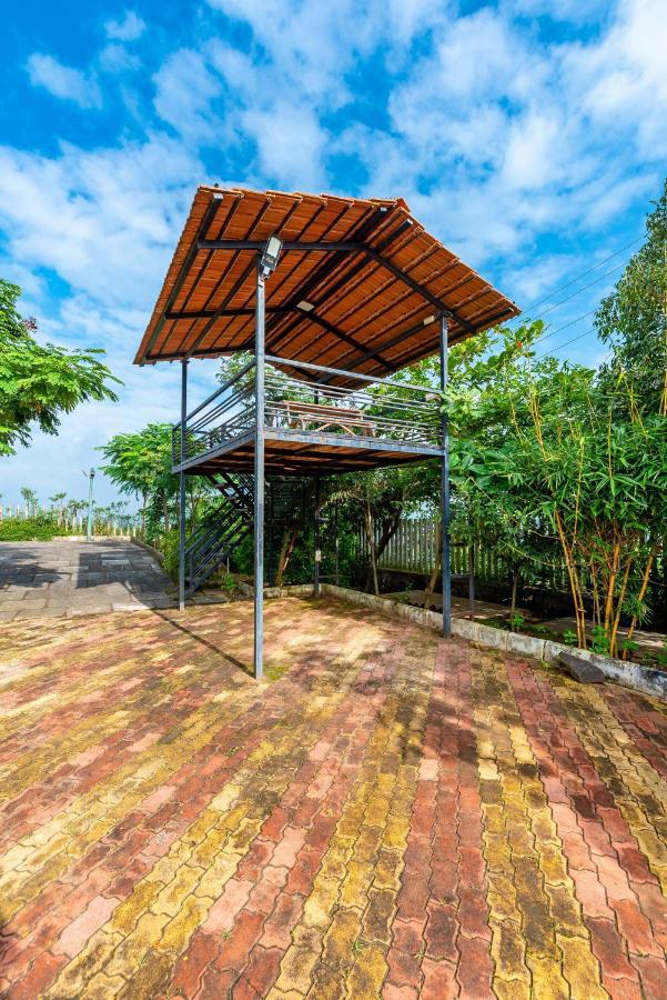 Saffronstays Le Soil