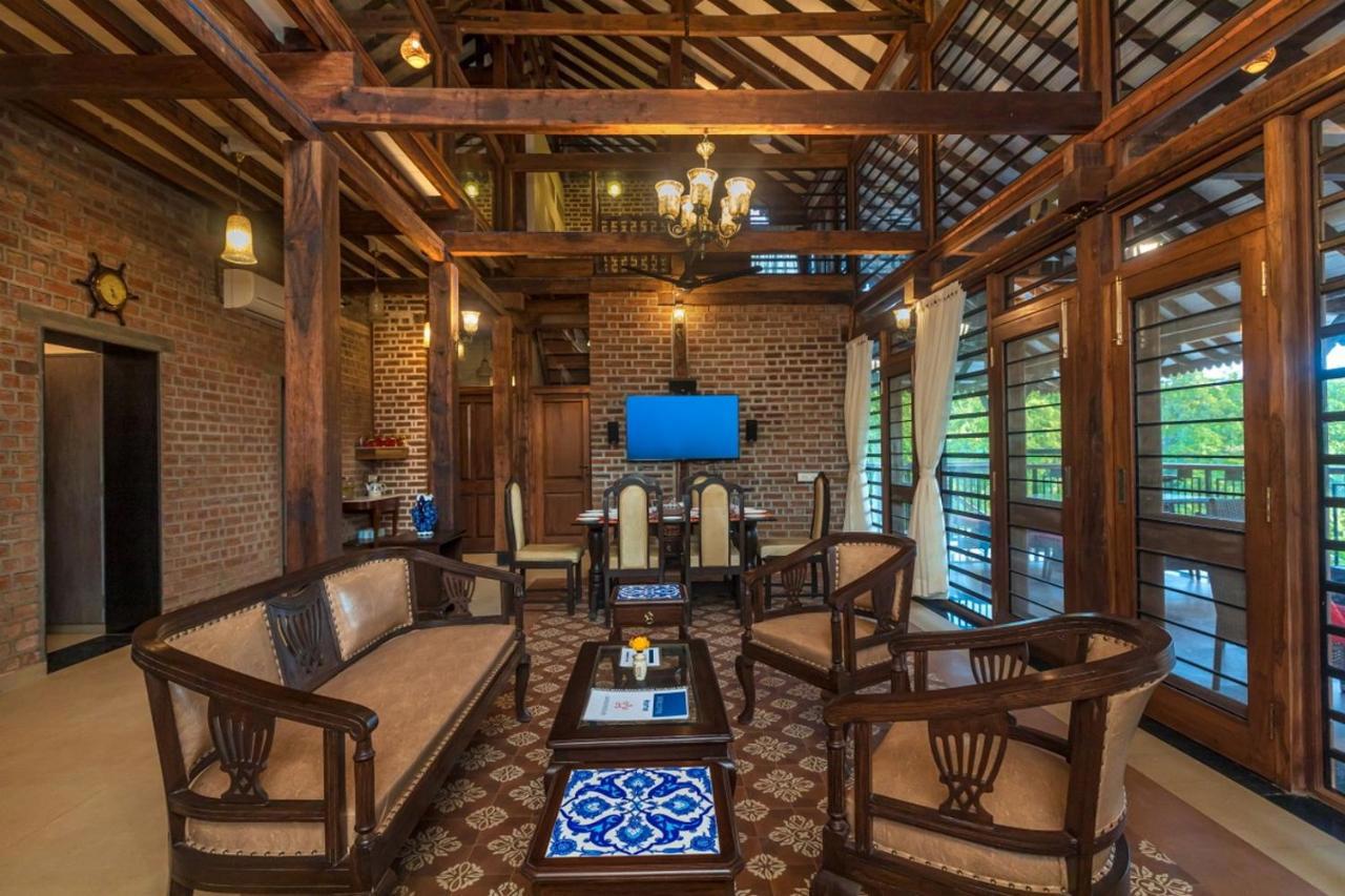 Saffronstays Vedika - Ecofriendly Villa By The River With Pool