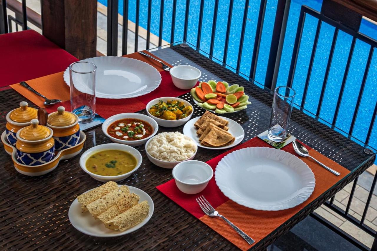 Saffronstays Vedika - Ecofriendly Villa By The River With Pool